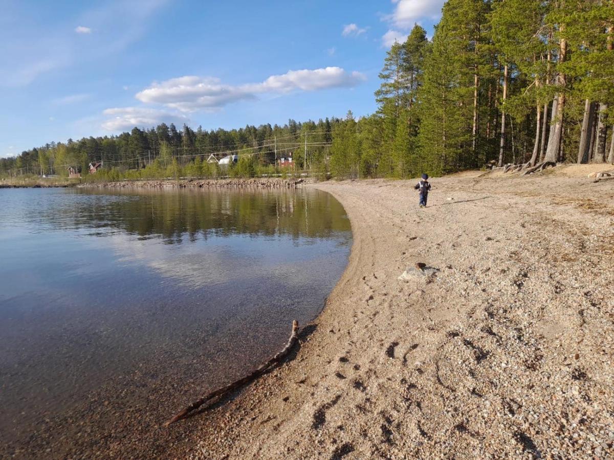 Summer Bedroom, Outside Toilet, Shower, Kitchen. 120 M From Sandbach. Bräcke Exteriör bild